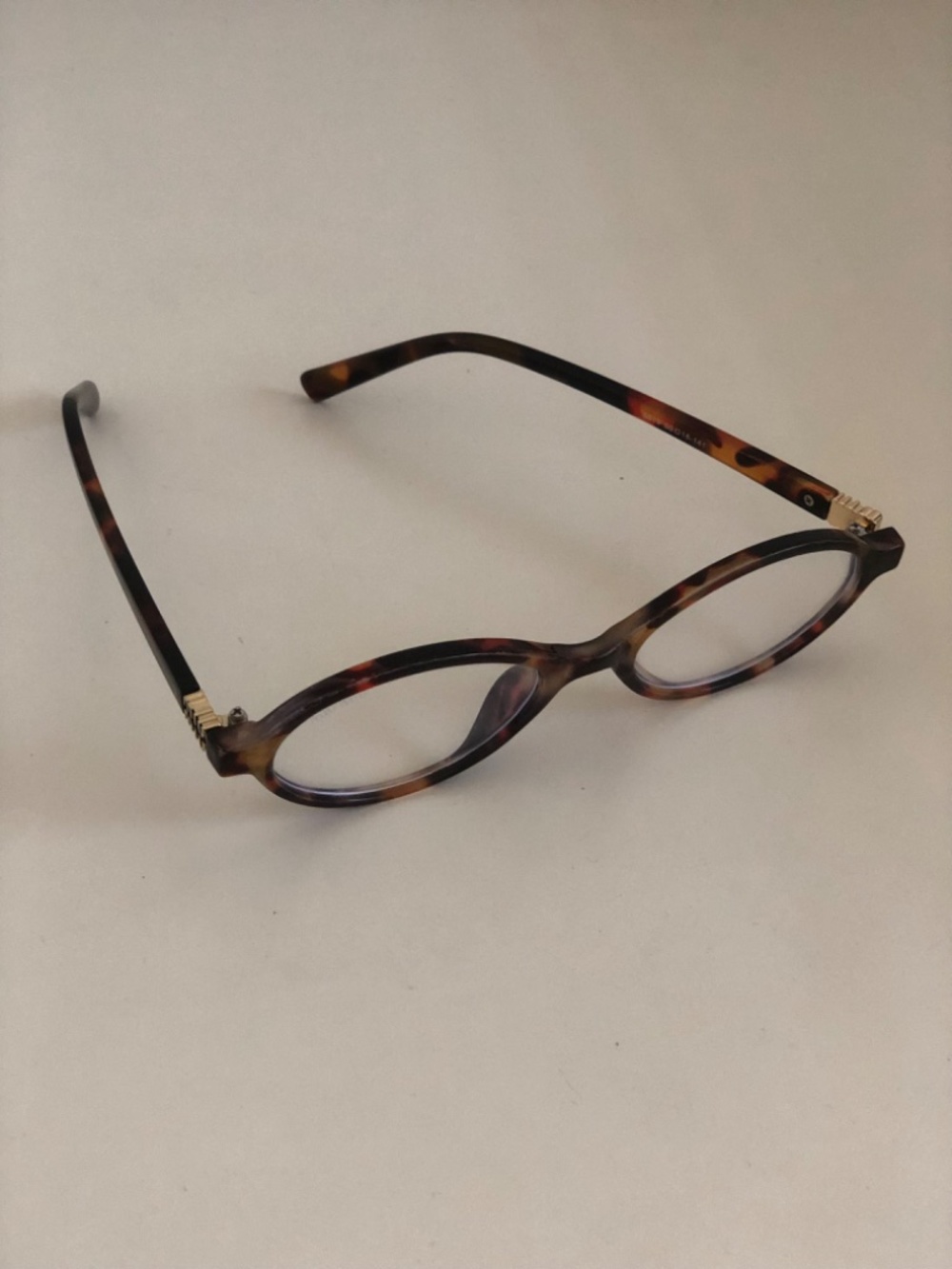Pair of glasses - Picture 4 of 5